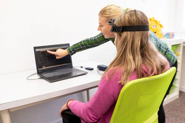 How Does Neurofeedback Help Treat Anxiety Disorders?